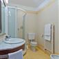 Pulitissimi e ampi bagni privati 